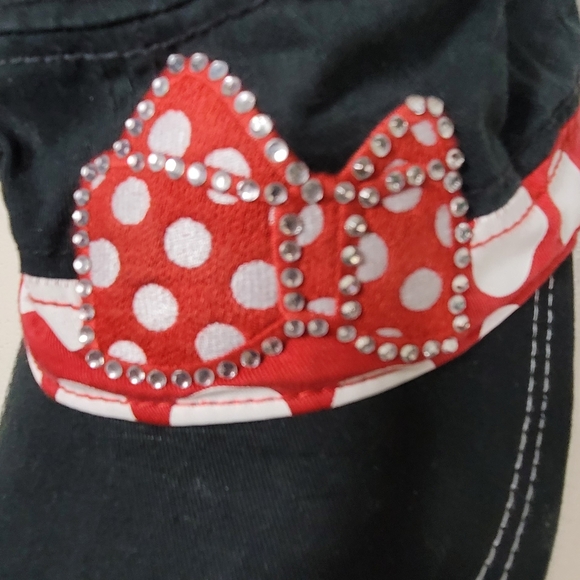 🎄🍍 Minnie Mouse Bling ballcap - Picture 2 of 4